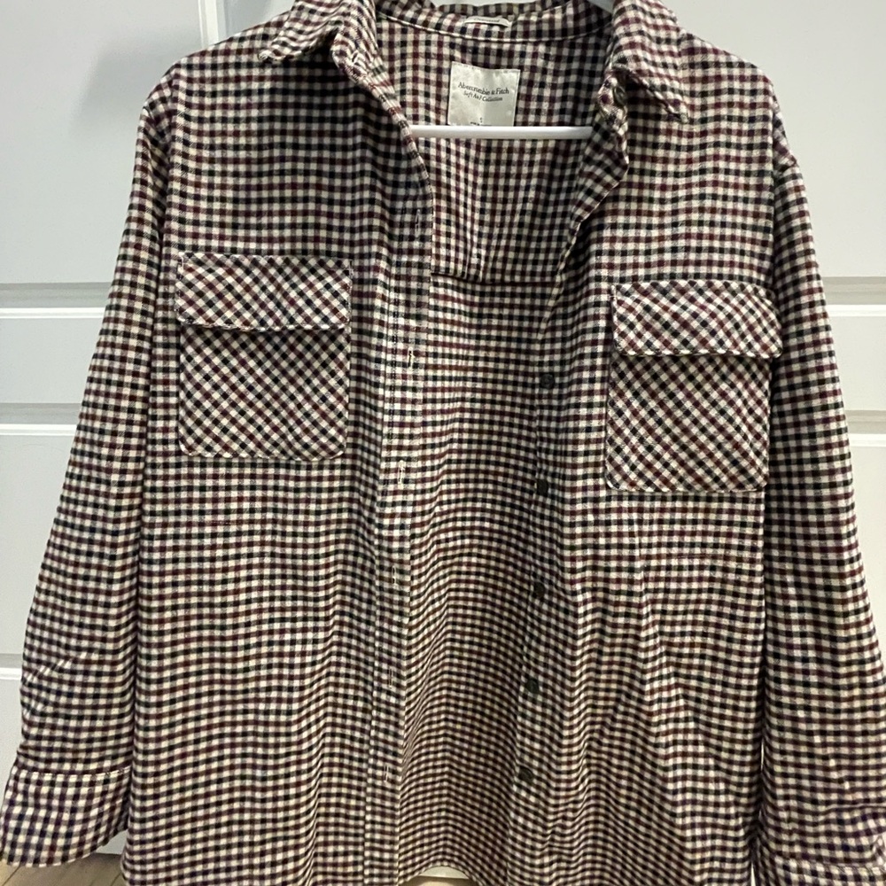 Abercrombie & Fitch Plaid Oversized Shirt